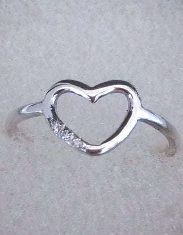 Anillo corazón hecho a mano en Plata 950 con Zirconias