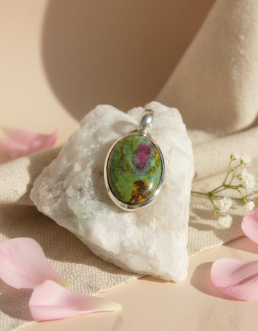 Dije Fucsita Rubi en Plata 950 Hecho a mano