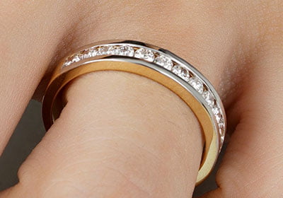 Anillos de compromiso: tipo Medio Sin Fin