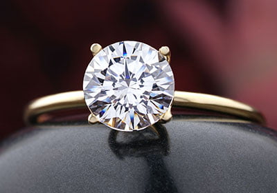 Anillos de compromiso: tipo El solitario