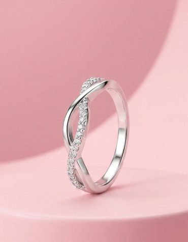 Anillo Plata 925  Entrelazado con Circonias