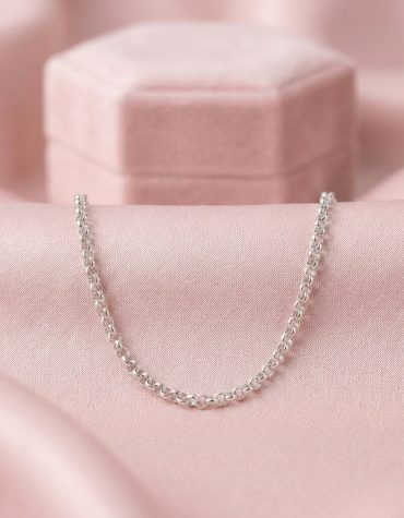 Cadena rolo de plata 925 con eslabones de 3mm de grosor y 40cm de largo de Armonía Joyas Uruguay.
