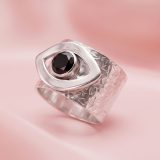 Anillo Ojo hecho a mano en Plata 950 y Ónix natural bajo pedido