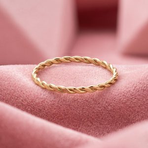 Anillo Trenzado Fino hecho a mano en Oro 18k bajo pedido