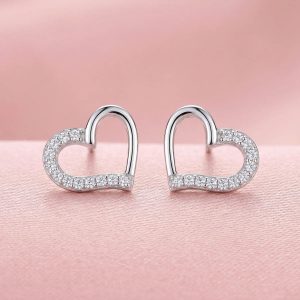 Caravanas Corazón con zirconias blancas en Plata 925 de 13 mm