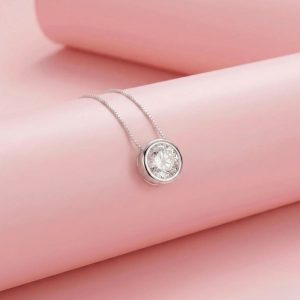 Conjunto en Plata 925 Ley con punto de luz de zirconia de 8 mm